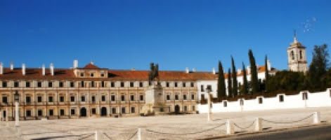 bo-kungligt-p-parador-och-pousada-del-2.png