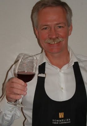 rosvin-vinvrldens-fula-ankunge-snart-en-vacker-svan.png