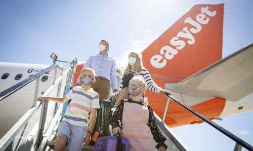 easyjet-lagger-bas-i-malaga-sommarhalvaret-2021.png