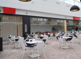 restaurangstrejk-staller-till-problem-i-granada-under-basketvm.png