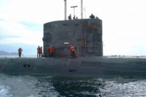 sjoraddningen-hamtade-skadad-man-pa-brittisk-atomubat-utanfor-solkusten.png