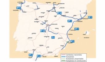 stor-skogsbrand-rasar-i-gerona.png