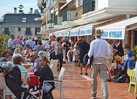 var-du-dar-kyrkans-julbasar-i-fuengirola.png
