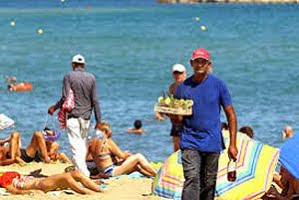 varning-for-att-kopa-drycker-pa-stranden.png