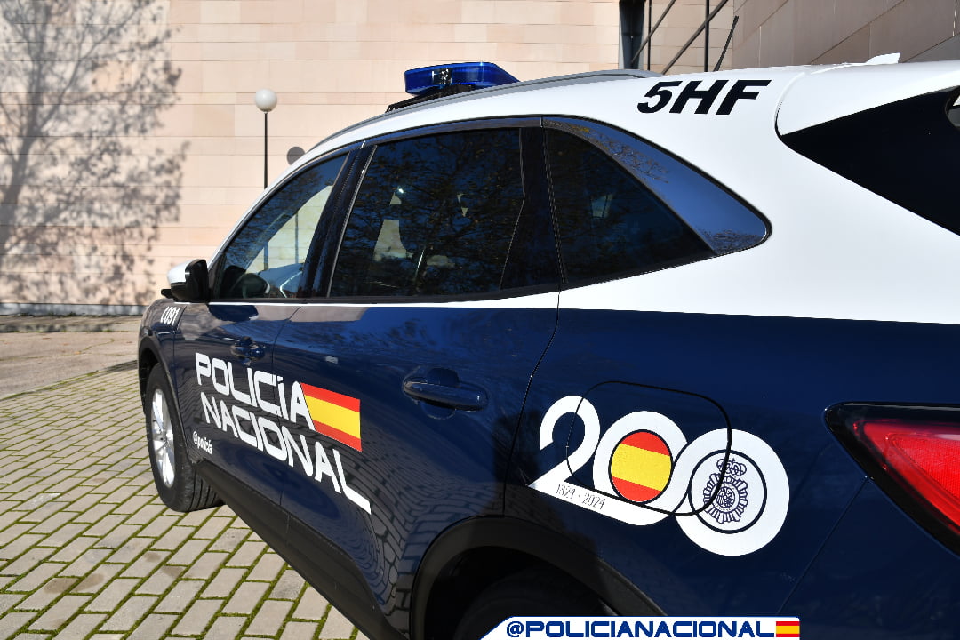 Polis Policia nacional